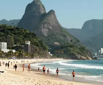 Avaliação da Balneabilidade das Praias da Barra da Tijuca Avaliação da Balneabilidade das Praias da Barra da Tijuca