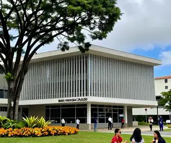 Conheça a Biblioteca Municipal Ziraldo: Um Espaço Cultural na Barra da Tijuca