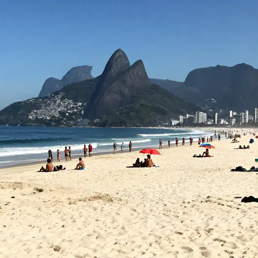 Descubra a Praia da Barra
