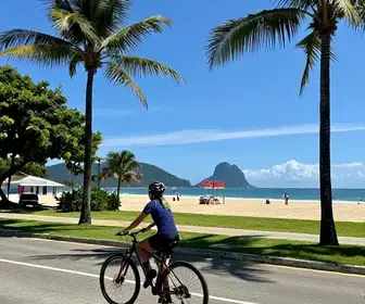 Explorando a Orla da Barra: Um Passeio de Bicicleta Inesquecível