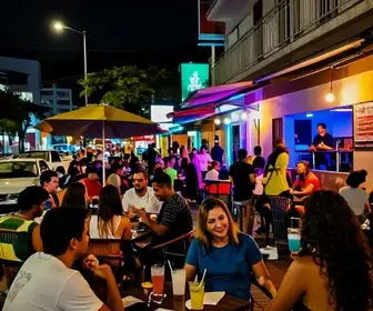 Explorando a Vida Noturna na Olegário Maciel: Um Guia Completo