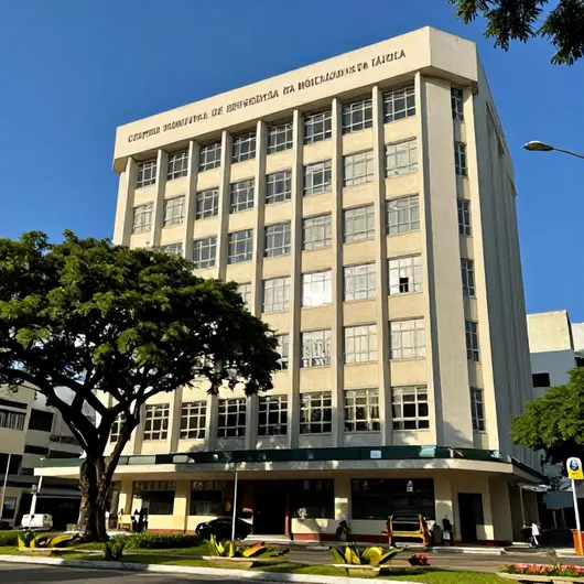 Explorando o Centro Municipal de Referência da Música Carioca Artur da Távola