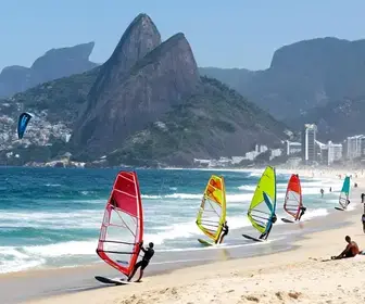 Kitesurf: A Aventura Imperdível na Barra da Tijuca