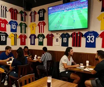 Os Melhores Bares da Barra para Assistir Futebol Os Melhores Bares da Barra para Assistir Futebol